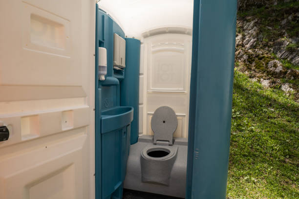 Best High-end porta potty rental  in Rosharon, TX