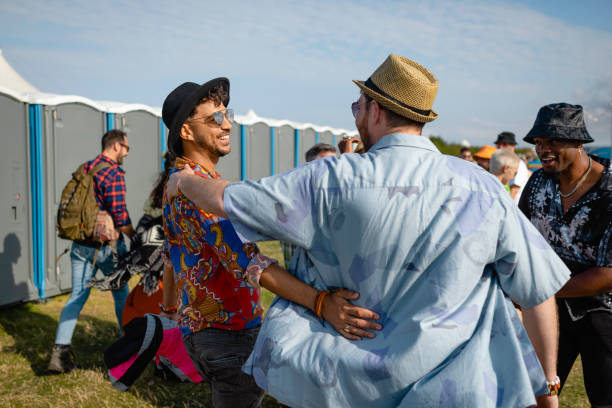 Best Portable toilet rental cost  in Rosharon, TX