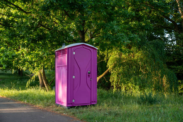 Portable Toilet Options We Offer in Rosharon, TX